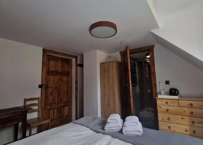 民宿 Jelen - Sauna I Jacuzzi