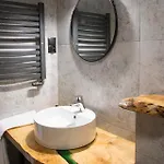 Jelen - Sauna I Jacuzzi Δωμάτια σε οικογενειακή κατοικία *