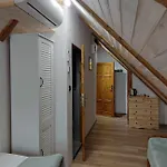 Jelen - Sauna I Jacuzzi Δωμάτια σε οικογενειακή κατοικία