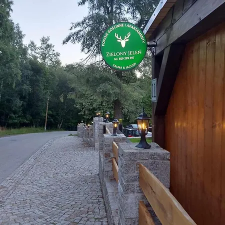 Rum i privatbostad Jelen - Sauna I Jacuzzi Szklarska Poręba