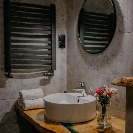 Jelen - Sauna I Jacuzzi Homestay szállás
